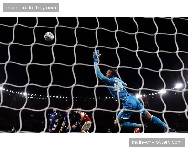 复盘：诺丁汉森林为何在领先局面下被富勒姆连追两球逆转？